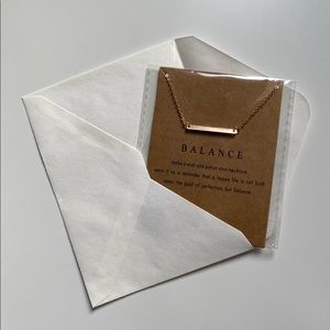 Balance necklace